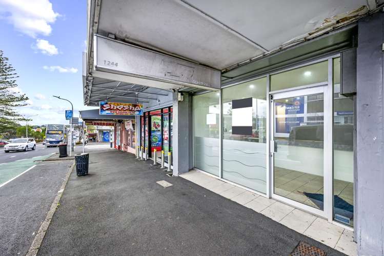 1244 Dominion Road Mt Roskill_5