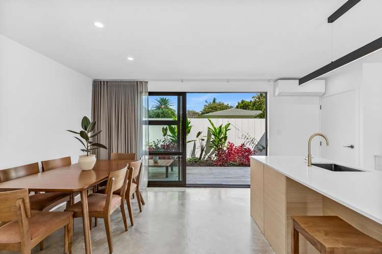 26c Brennan Avenue Te Atatu Peninsula_10