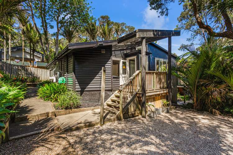 80 Motutara Road Muriwai_23