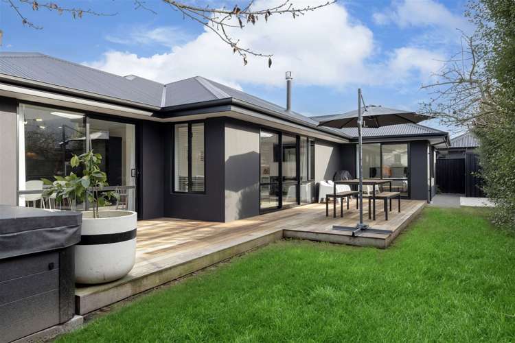 11 Brookwater Avenue Northwood_13