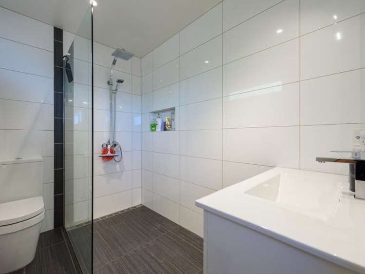 12 Kekerenga Street Strathmore Park_9