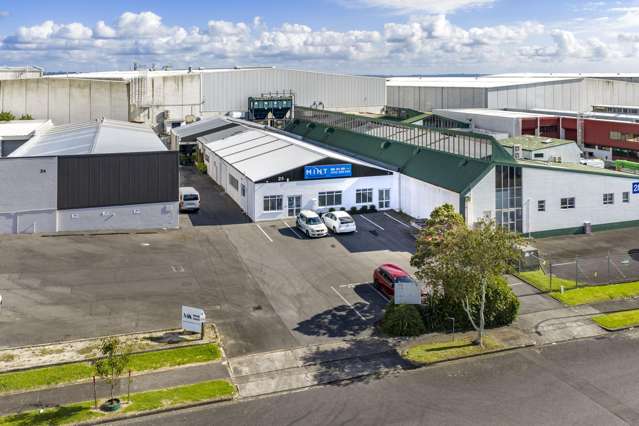 Road-front industrial investment with growth