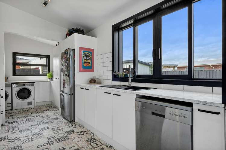 36 Wilson Street Hawera_11