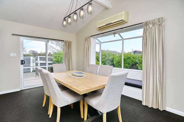 54 Oriana Crescent Hornby_5