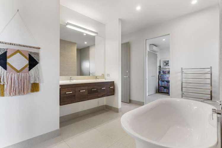 4 Eric Farley Drive Kumeu_27