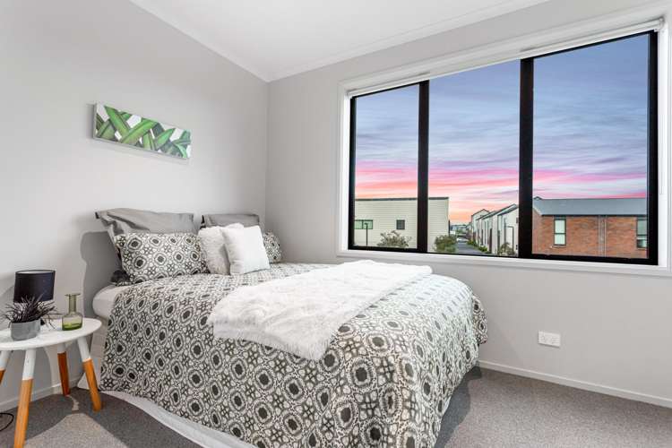 239 Hobsonville Point Road Hobsonville_11