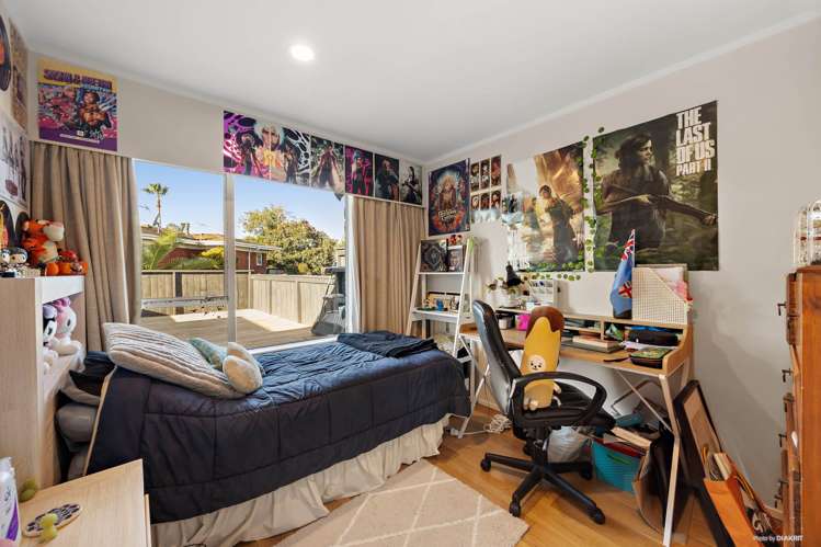 1/17 Hedge Row Sunnyhills_12