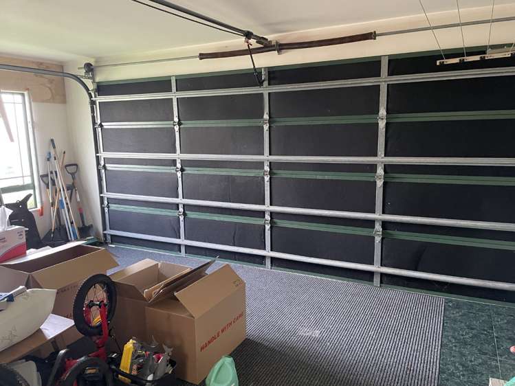 19 Logan Way Kelvin Grove_11