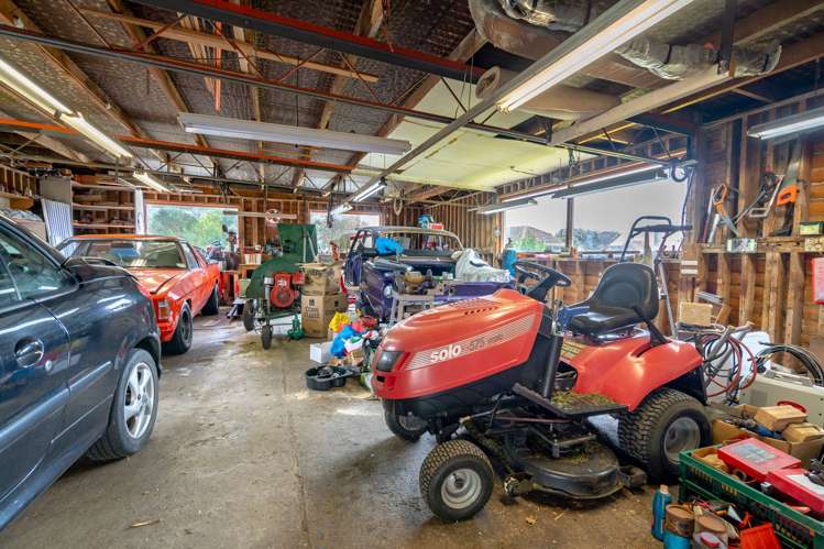 1 Waikana Street Broad Bay_15