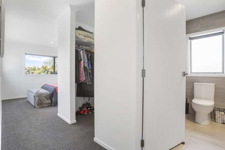 4 Ararata Lane Mangere Bridge_12