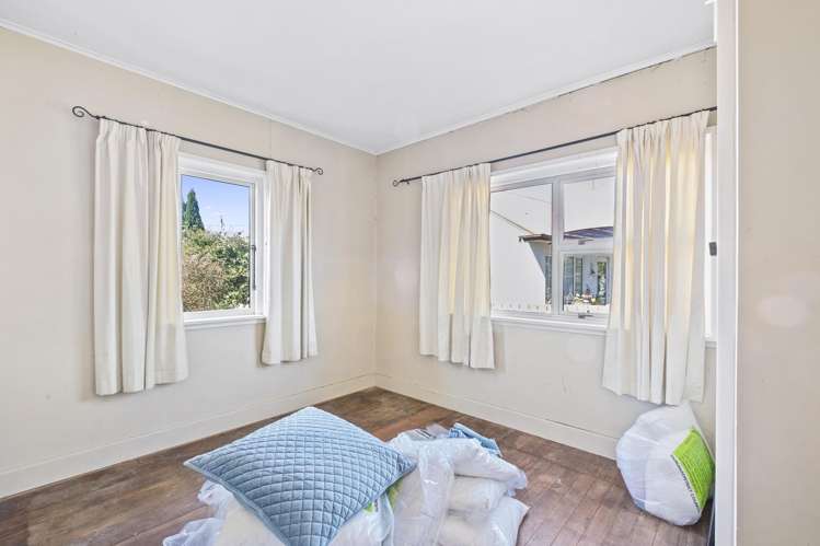 5 Hawkswood Street Waiau_11
