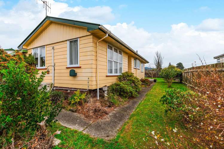 37 Te Takinga Street Turangi_11