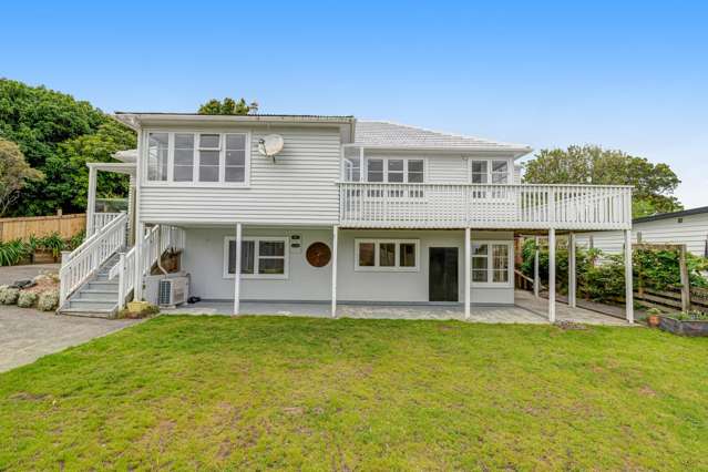 Charming 1950s Bungalow