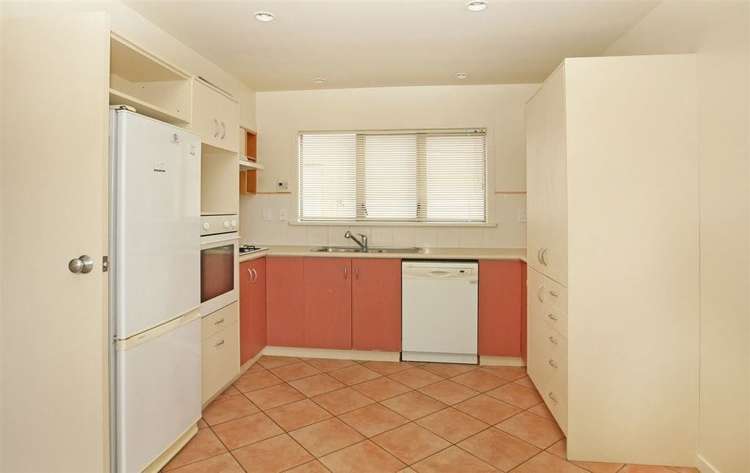 89 Wright Street Mount Cook_14