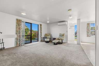 112 Reynolds Drive_1