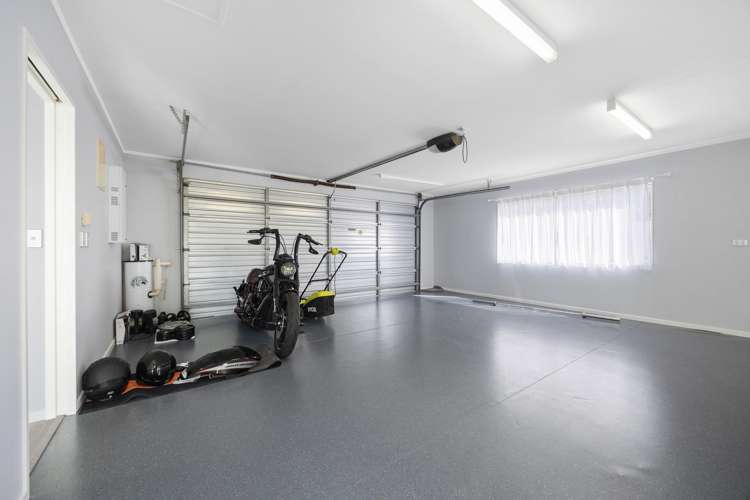 10 Lupetti Rise West Harbour_29