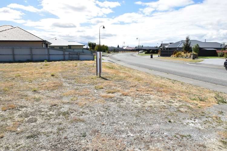 32 Lakeland Avenue Twizel_8