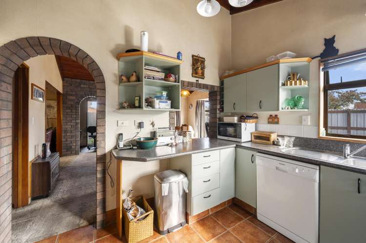 821 Cook Place Raureka_2