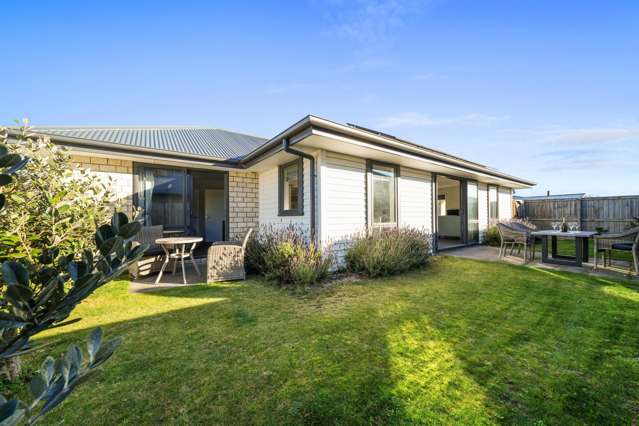 Private, sunny and perfectly positioned