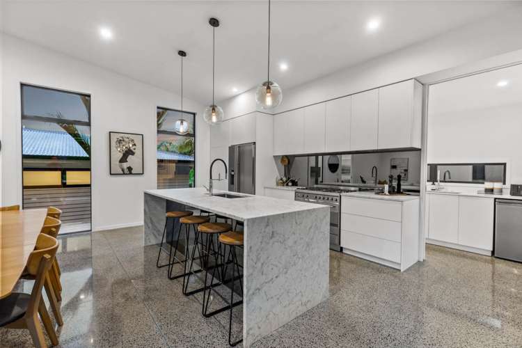 30a Alexander Avenue Torbay_3