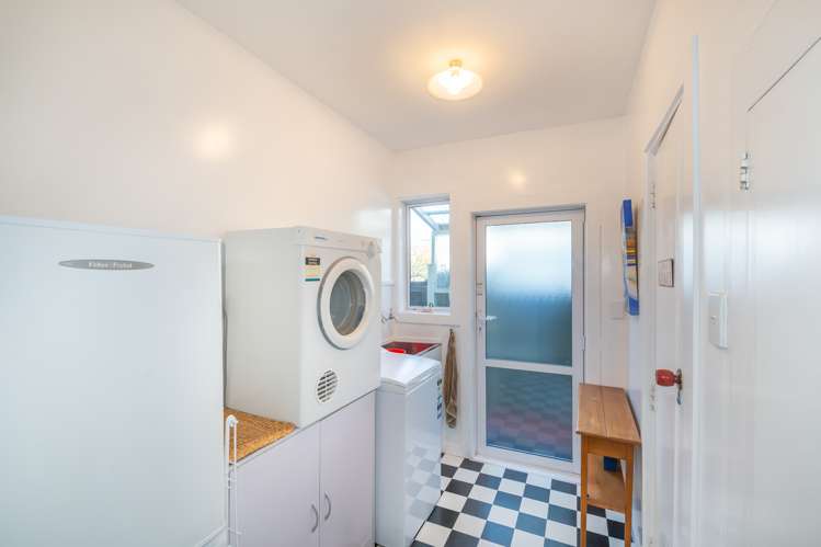 38 Colombo Street Cashmere_15