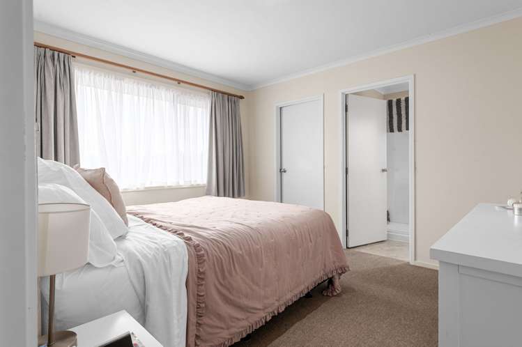 a/150 Greenhill Drive_5