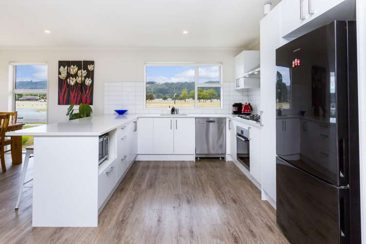 24 Gallipoli Road Trentham_6