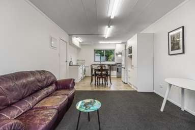 67a & 67b Crawford Avenue_4