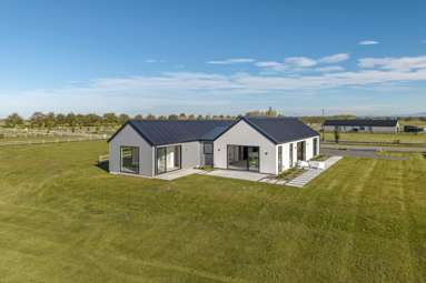 14 Village Green Drive_1