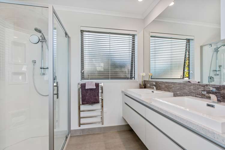 72 Manuel Road Silverdale_2