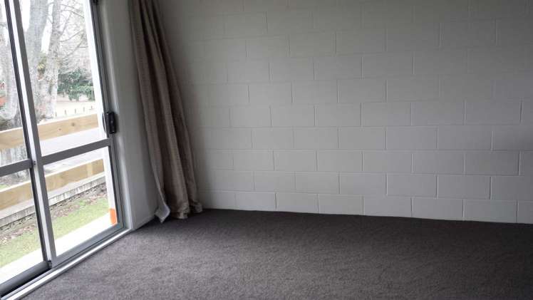 6/5 Kitchener Street 1055_5