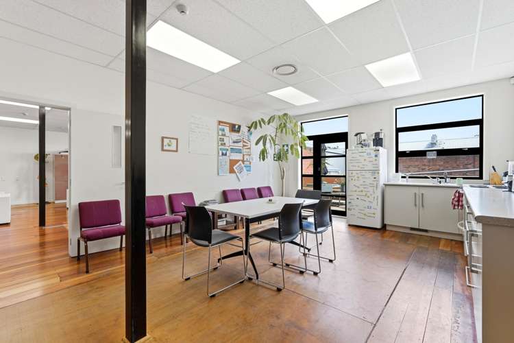 34-36 Taupo Quay Whanganui Central_12