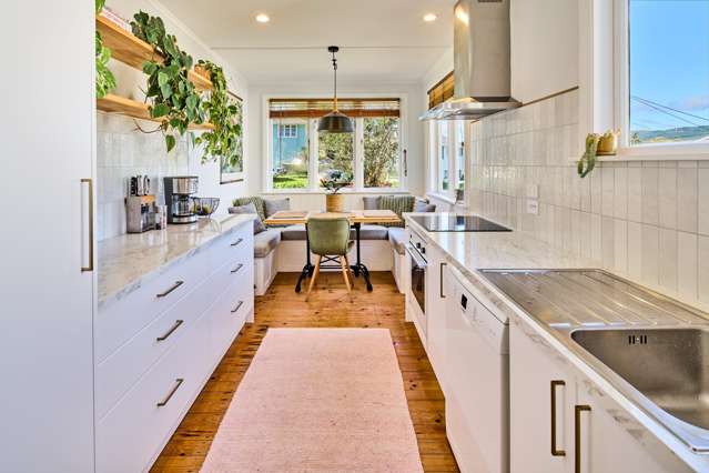15 Greer Crescent Tawa_1