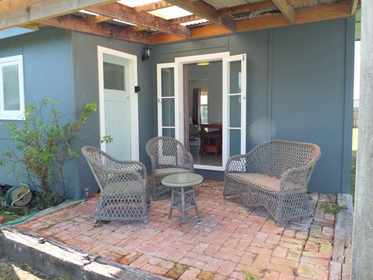 3 Hart Street Foxton Beach_21