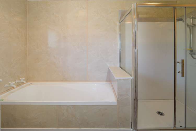 150 Milton Road South Elgin_13