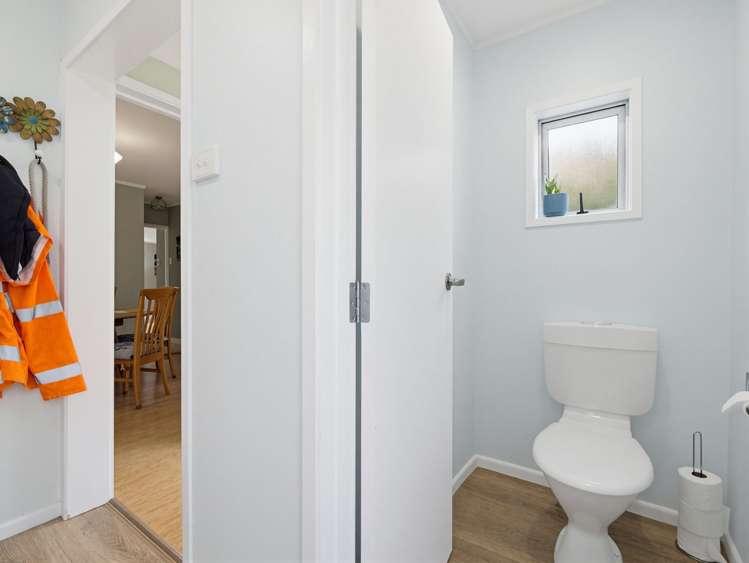 21 Sylvan Valley Avenue Titirangi_23