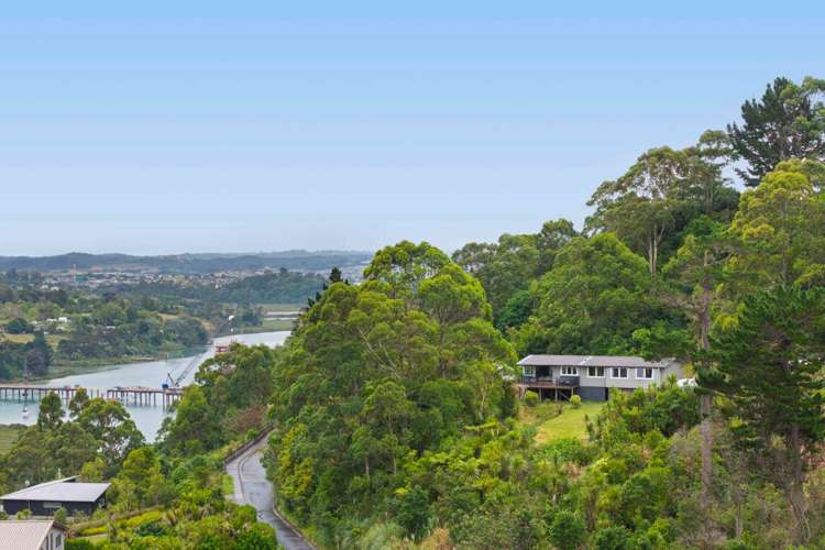 3 Riverhaven Drive Stanmore Bay_24