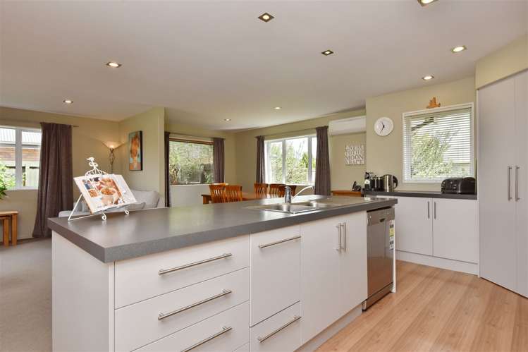 6 Allingham Lane Rolleston_5