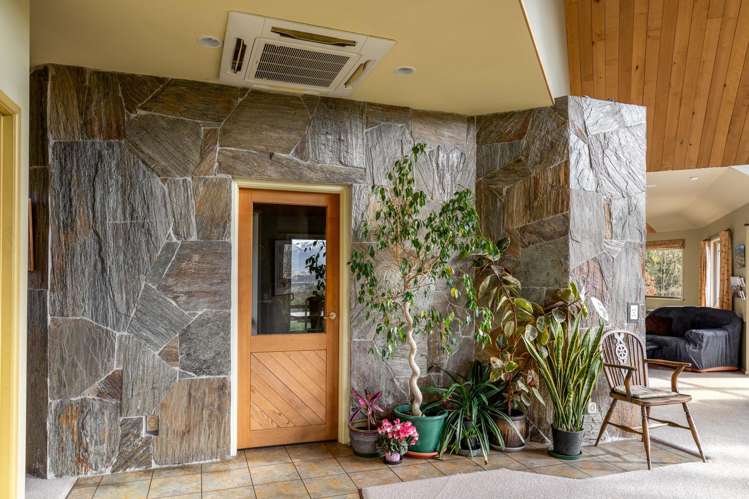53 Paterson Road, Bannockburn Cromwell_11