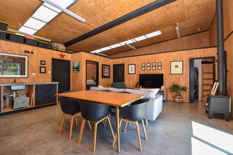 92 Para Road Carterton_8