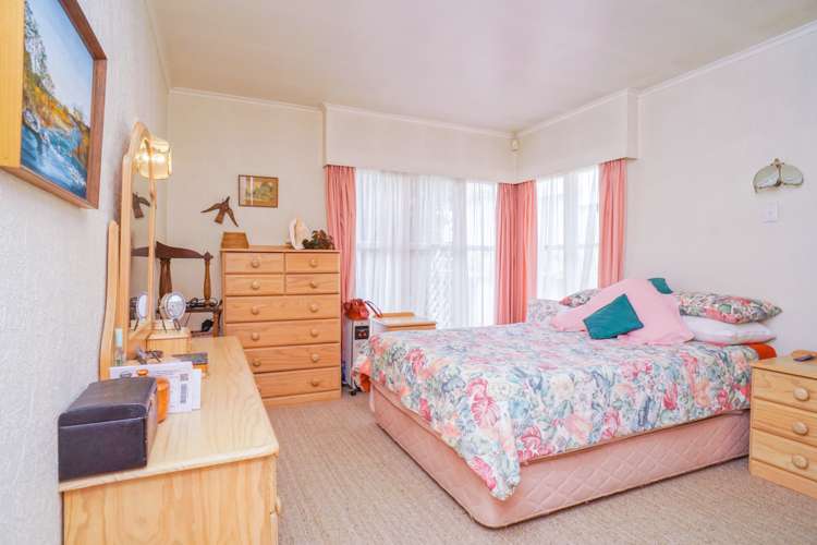 143 Donovan Street Blockhouse Bay_12