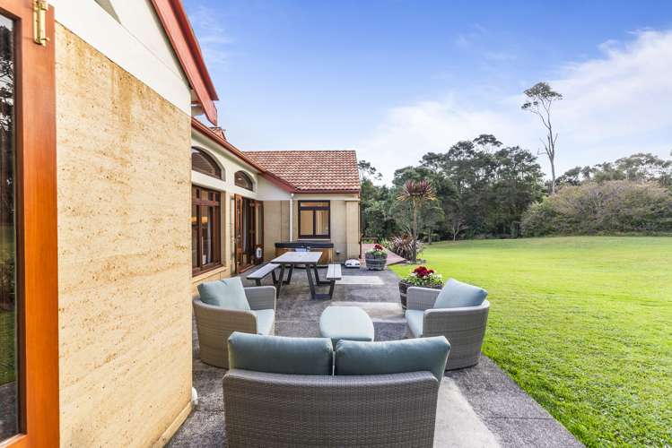 79a Carter Road Oratia_13