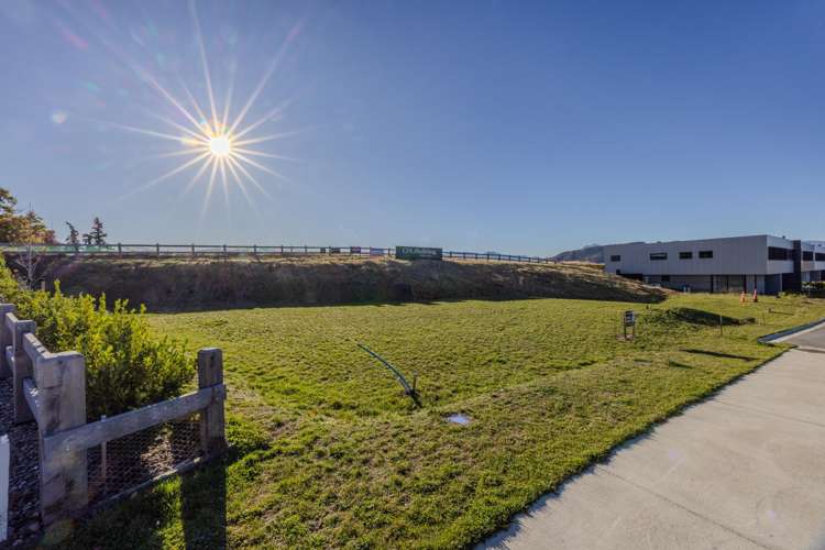 Orchard Park Wanaka_10