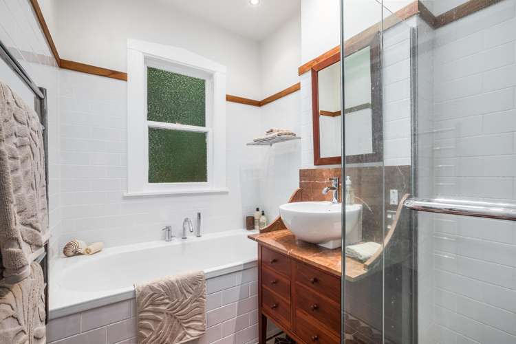 36 Laura Avenue Brooklyn_17