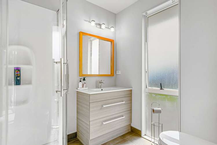 32 Merlot Heights Huapai_14