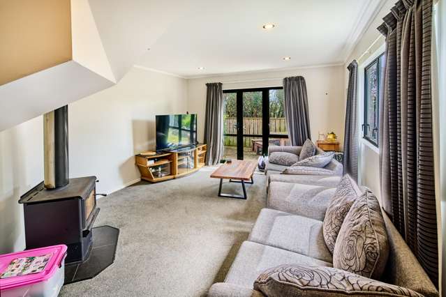 7b Gray Ave Paraparaumu_1