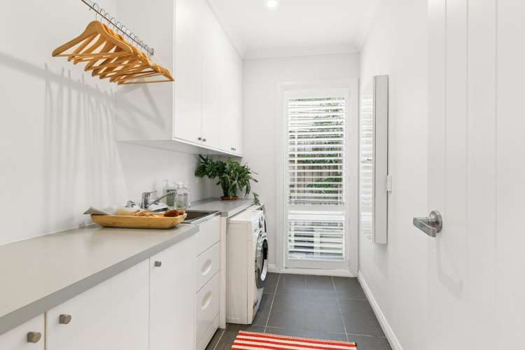 8 Lochiel Road Khandallah_25