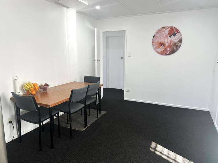 16 Clyde Carr Crescent 11293_2