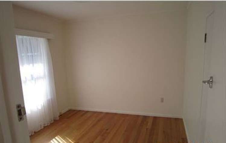 2/173 Victoria Road Devonport_5