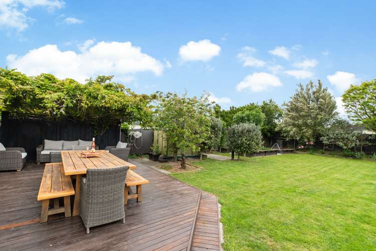 17 Dickson Crescent Hornby_15